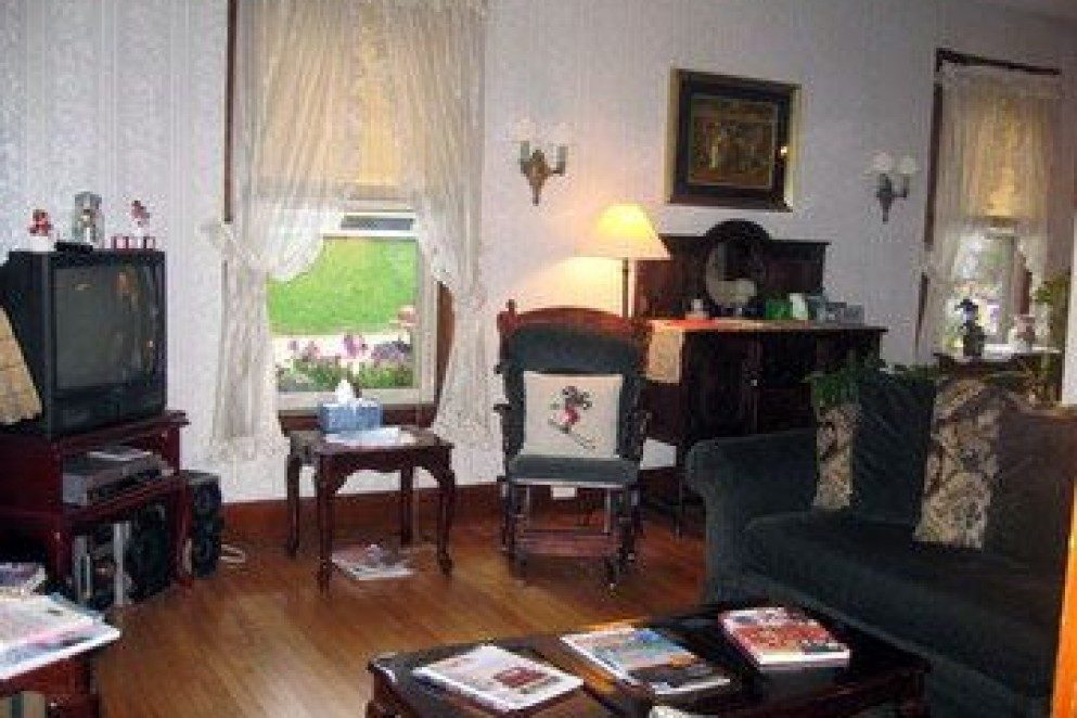 Main Street Duplex - Living Area
