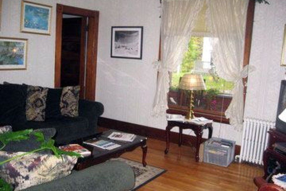 Main Street Duplex - Living Area